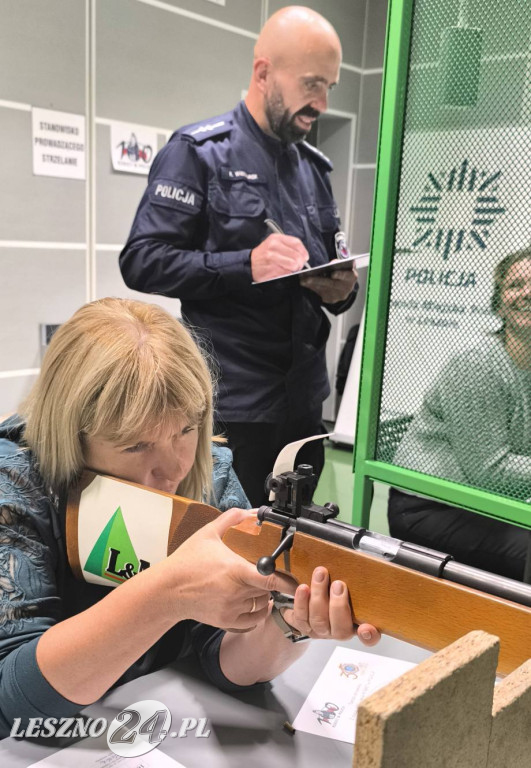Strzelanie na 100-lecie kobiet w policji