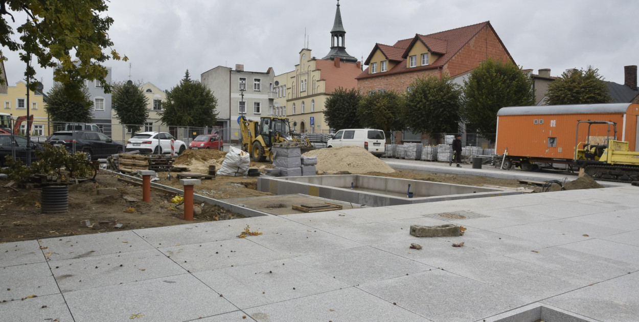 Modernizacja osieckiego rynku na finiszu