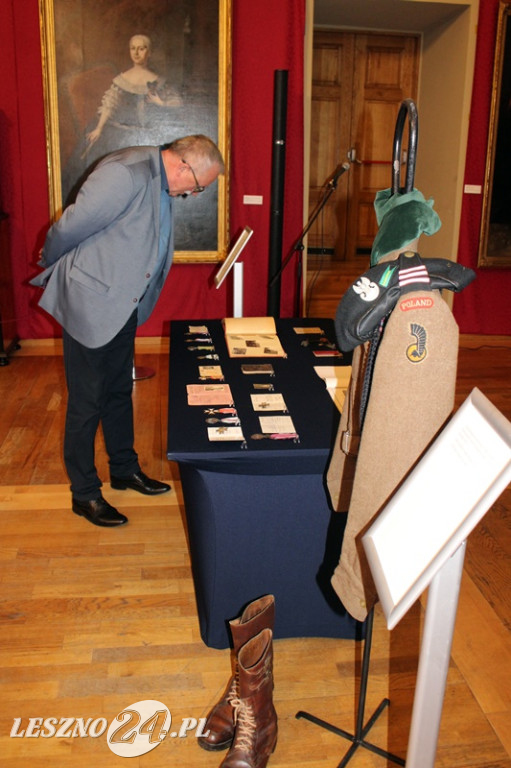Muzeum w Lesznie otrzymało pamiątki po żołnierzu
