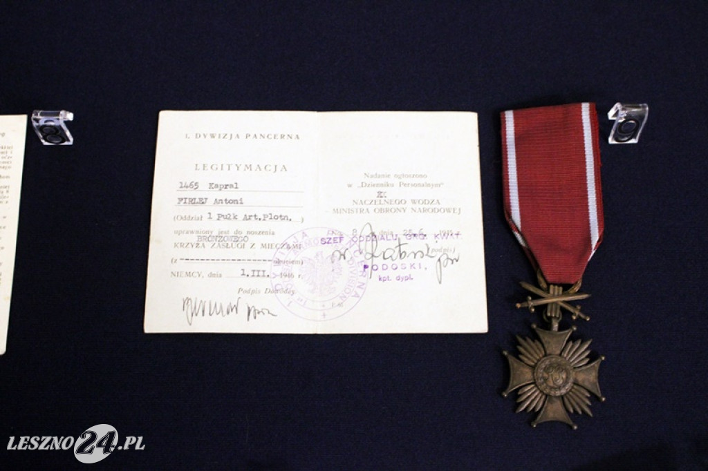 Muzeum w Lesznie otrzymało pamiątki po żołnierzu