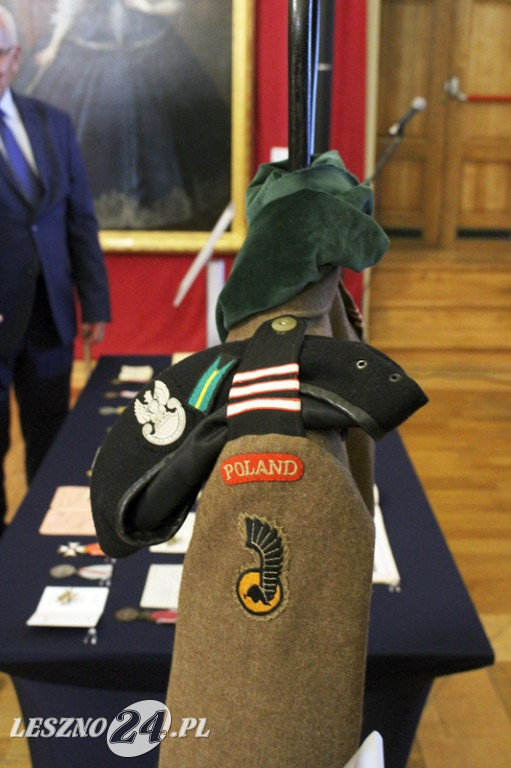 Muzeum w Lesznie otrzymało pamiątki po żołnierzu
