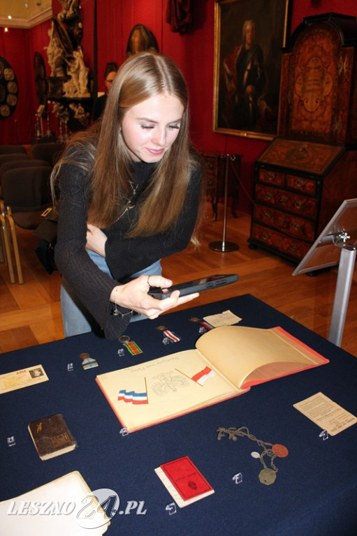 Muzeum w Lesznie otrzymało pamiątki po żołnierzu