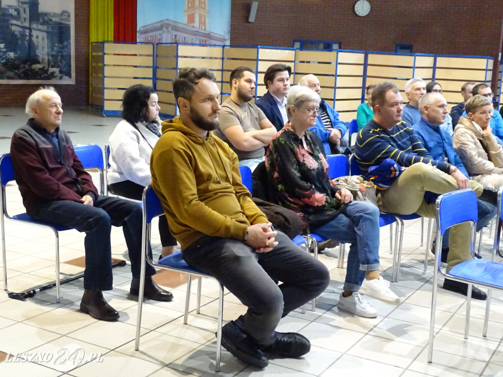 Spotkanie prezydenta Leszna z mieszkańcami w SP13