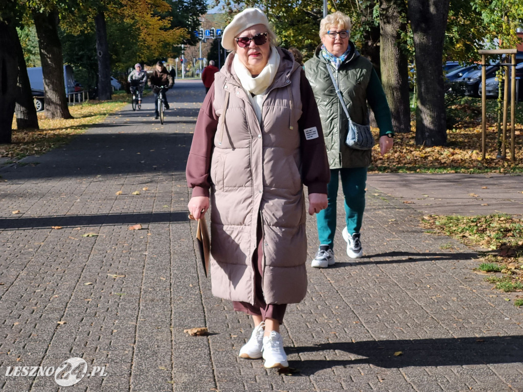 Sadzenie drzew w Parku Grody Leszczyńskie