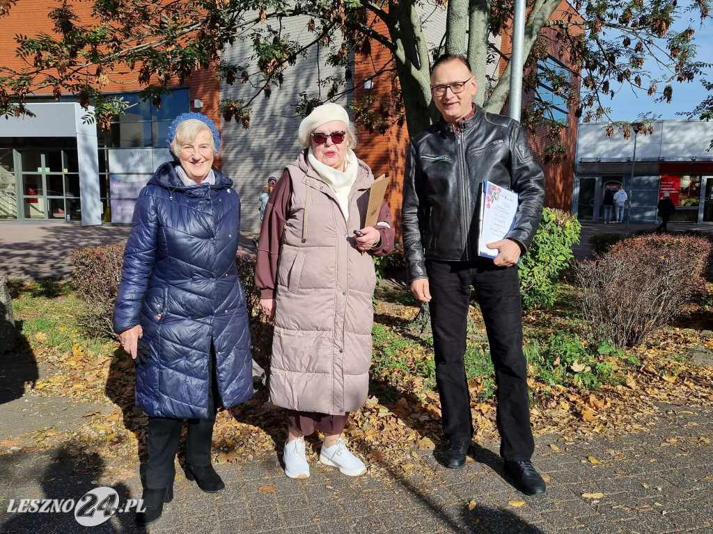 Sadzenie drzew w Parku Grody Leszczyńskie