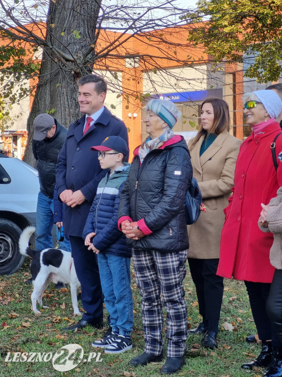 Sadzenie drzew w Parku Grody Leszczyńskie