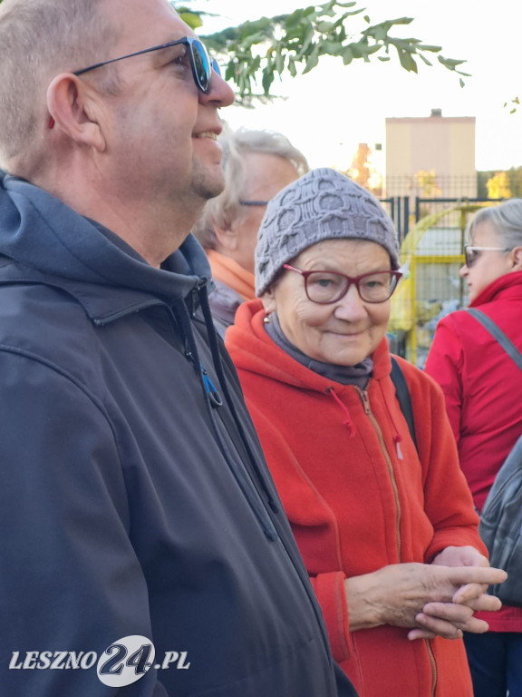 Sadzenie drzew w Parku Grody Leszczyńskie