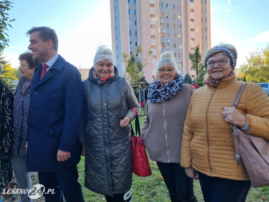Sadzenie drzew w Parku Grody Leszczyńskie