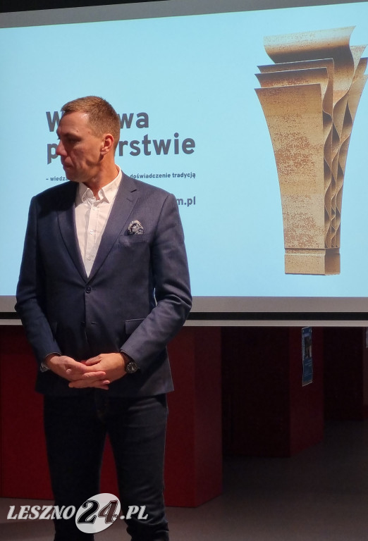 Odsłonięcie rzeźby Werner Kenkel przed MBP