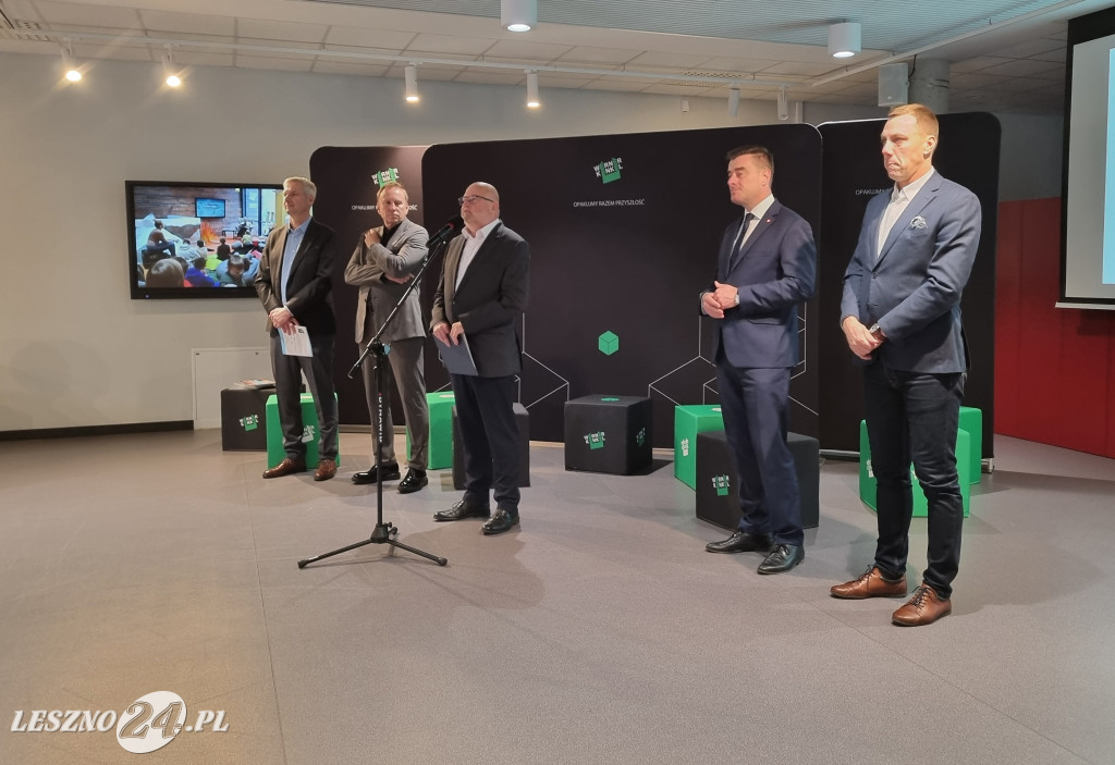 Odsłonięcie rzeźby Werner Kenkel przed MBP