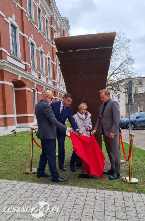 Odsłonięcie rzeźby Werner Kenkel przed MBP
