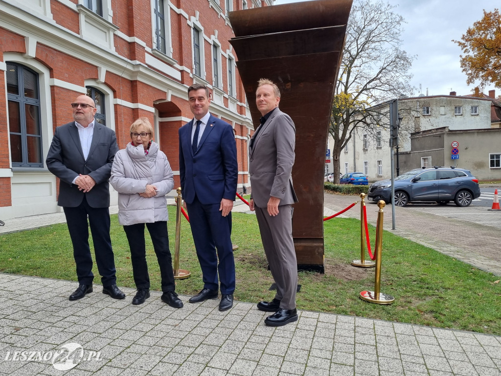 Odsłonięcie rzeźby Werner Kenkel przed MBP