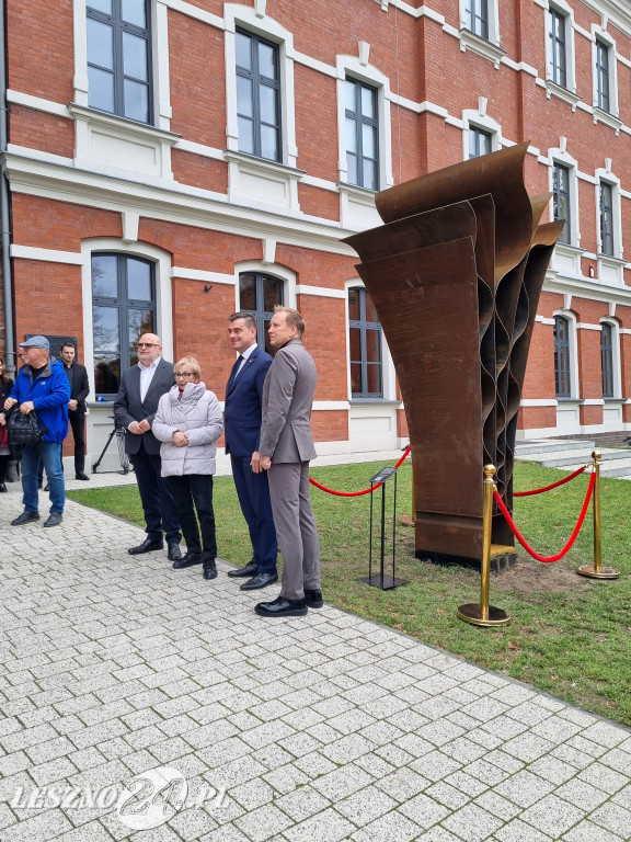 Odsłonięcie rzeźby Werner Kenkel przed MBP
