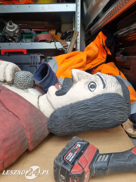 Rzeźba Frusia w Parku im. Leszczyńskich Satyryków