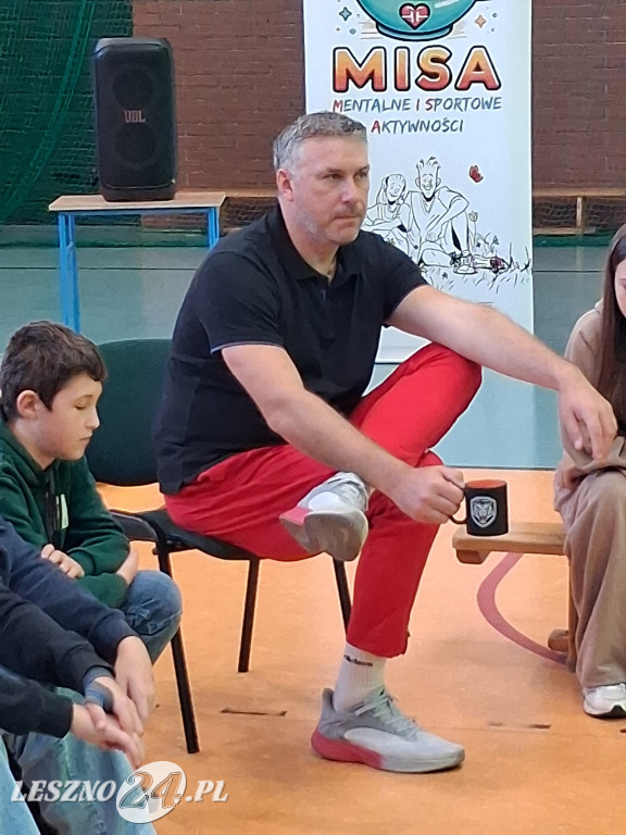 Goście u siatkarek i siatkarzy z UKS 9 Leszno