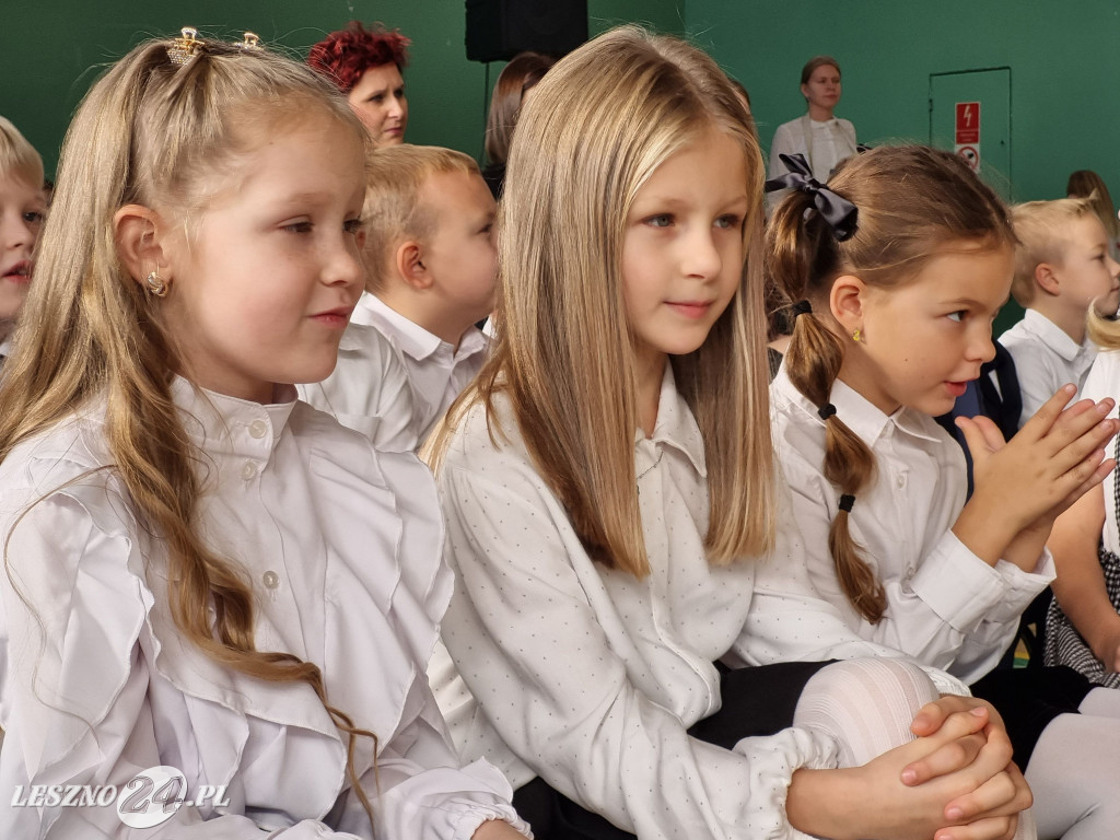 Pasowanie na uczniów w SP 12