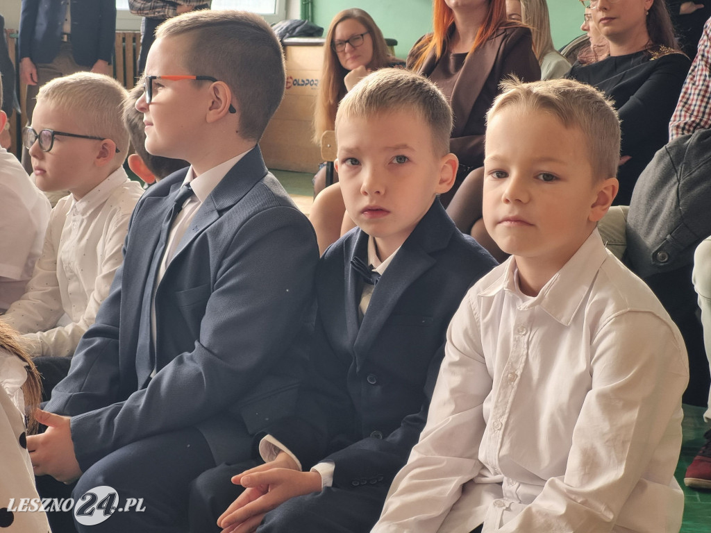 Pasowanie na uczniów w SP 12