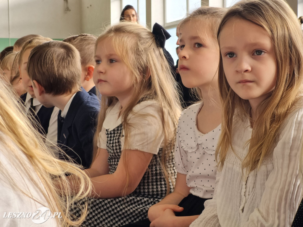 Pasowanie na uczniów w SP 12