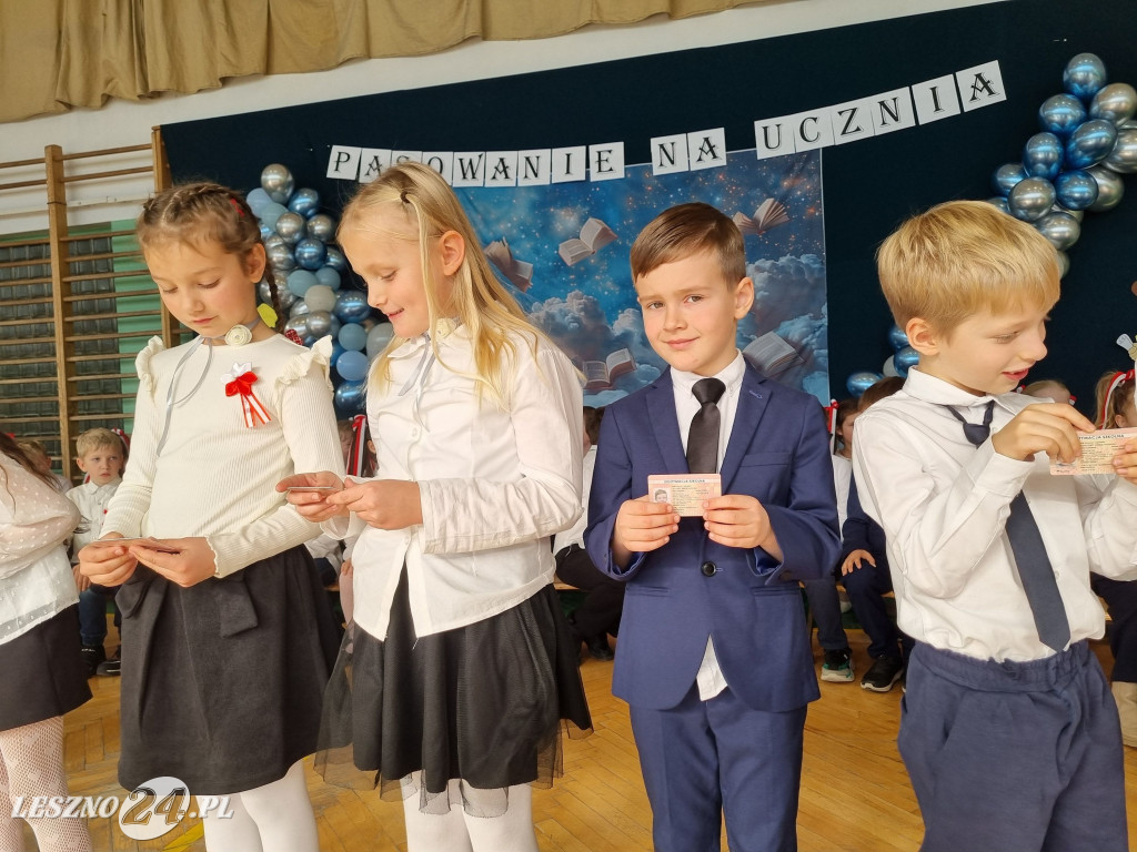 Pasowanie na uczniów w SP 12