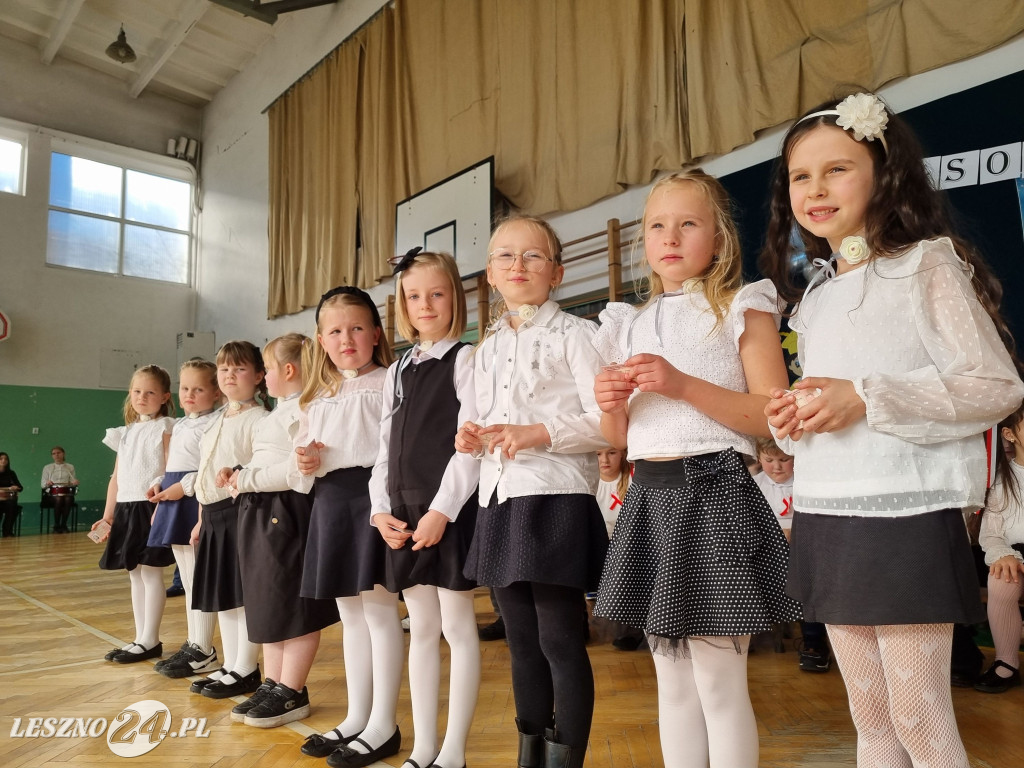 Pasowanie na uczniów w SP 12