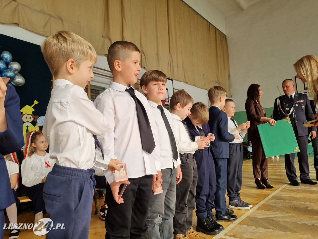 Pasowanie na uczniów w SP 12