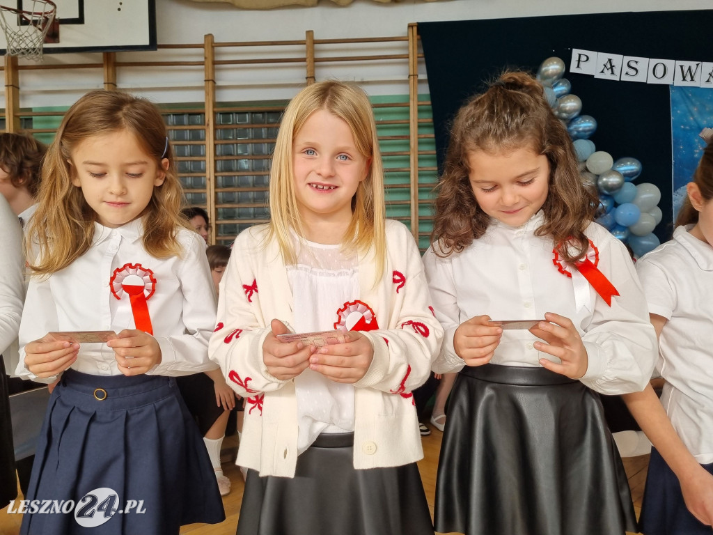 Pasowanie na uczniów w SP 12