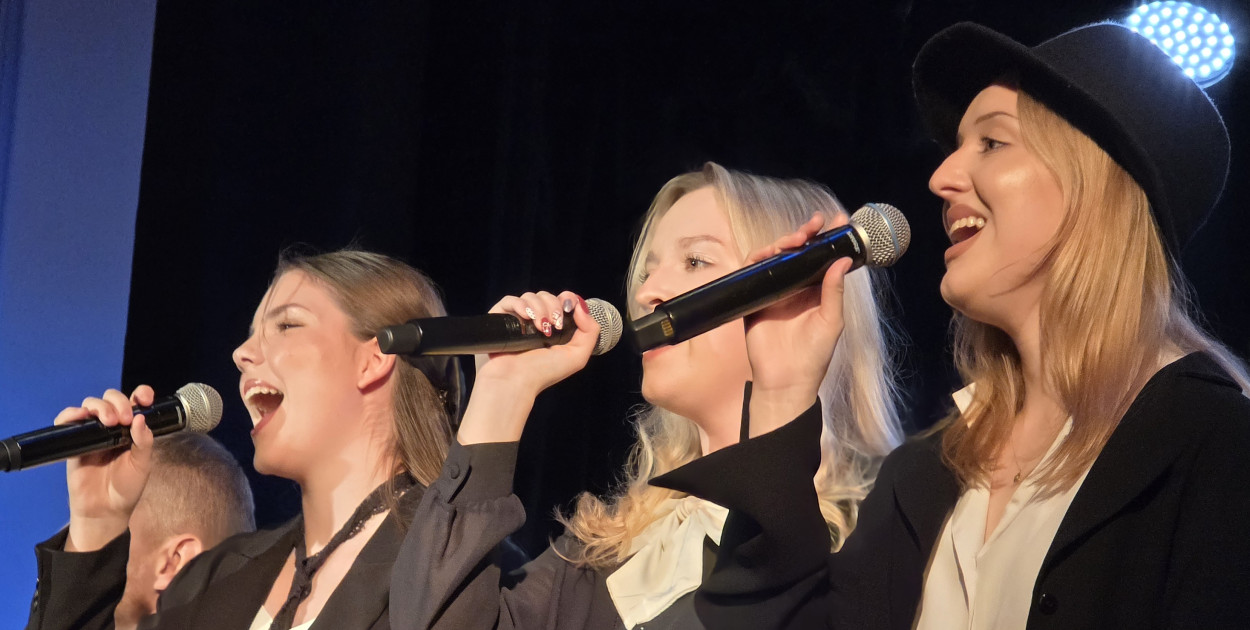 Koncert Zaduszkowy MOK w Lesznie