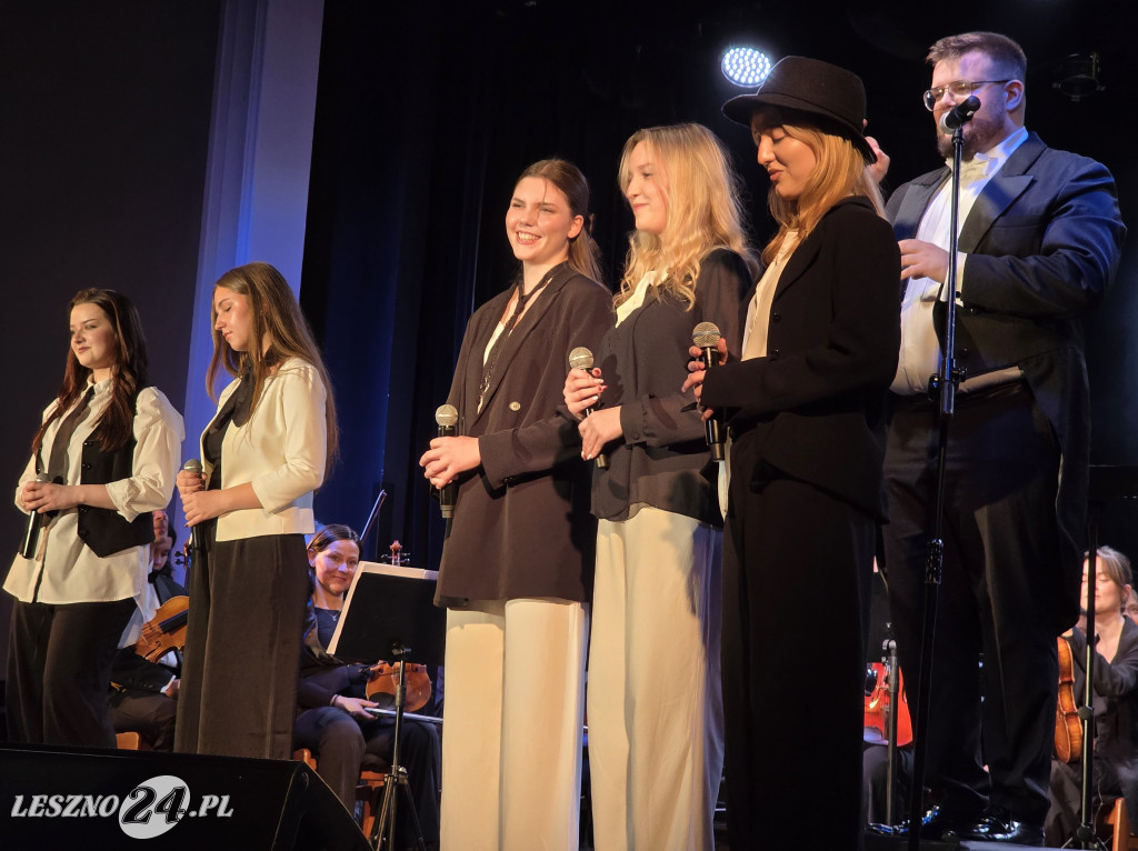 Koncert Zaduszkowy MOK w Lesznie