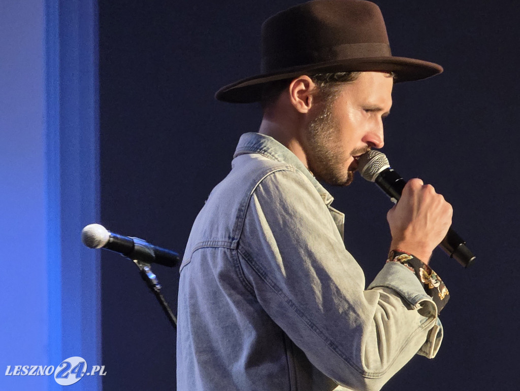 Koncert Zaduszkowy MOK w Lesznie