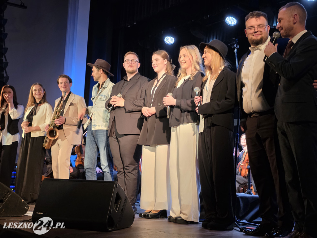 Koncert Zaduszkowy MOK w Lesznie