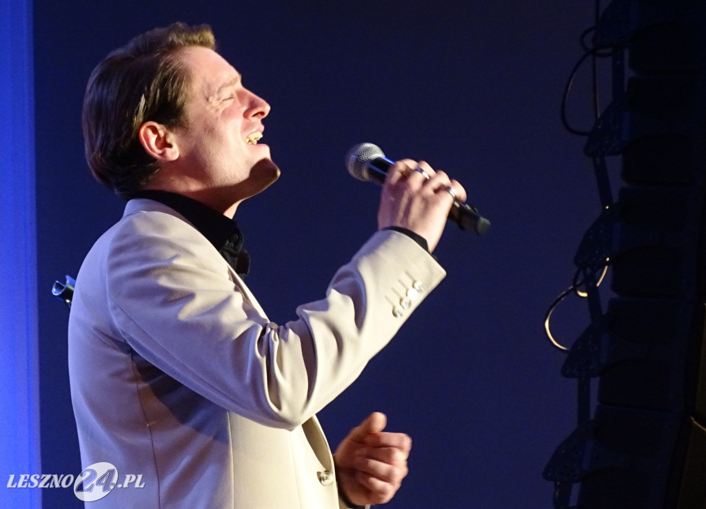 Koncert Zaduszkowy MOK w Lesznie