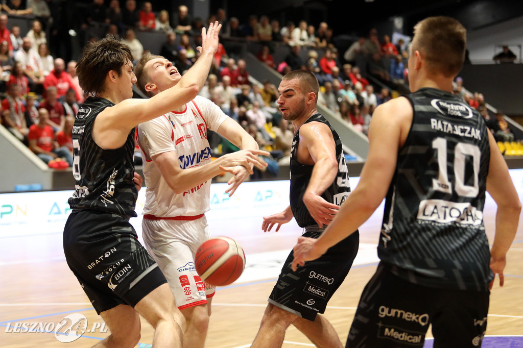 Koszykarskie emocje w Trapezie