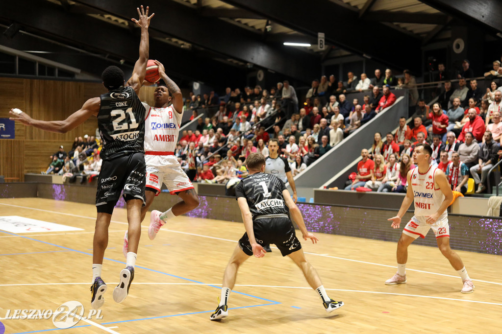 Koszykarskie emocje w Trapezie