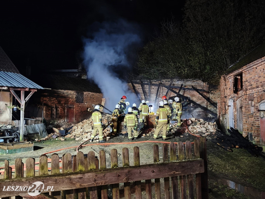 W Ujazdowie spłonęła stodoła