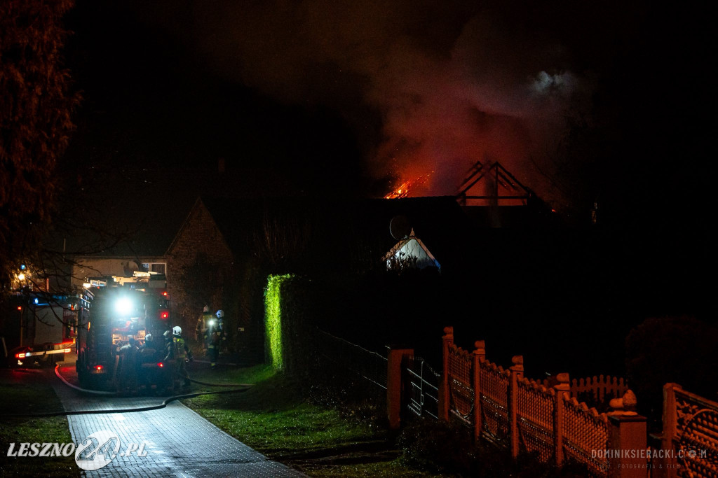 W Ujazdowie spłonęła stodoła
