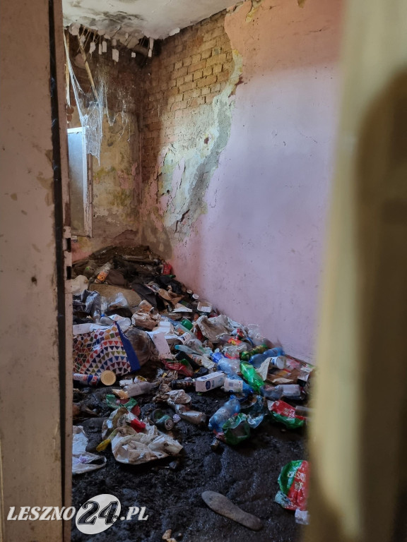 Straż Miejska w Lesznie patroluje pustostany