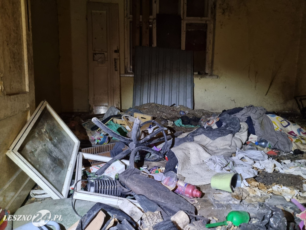 Straż Miejska w Lesznie patroluje pustostany