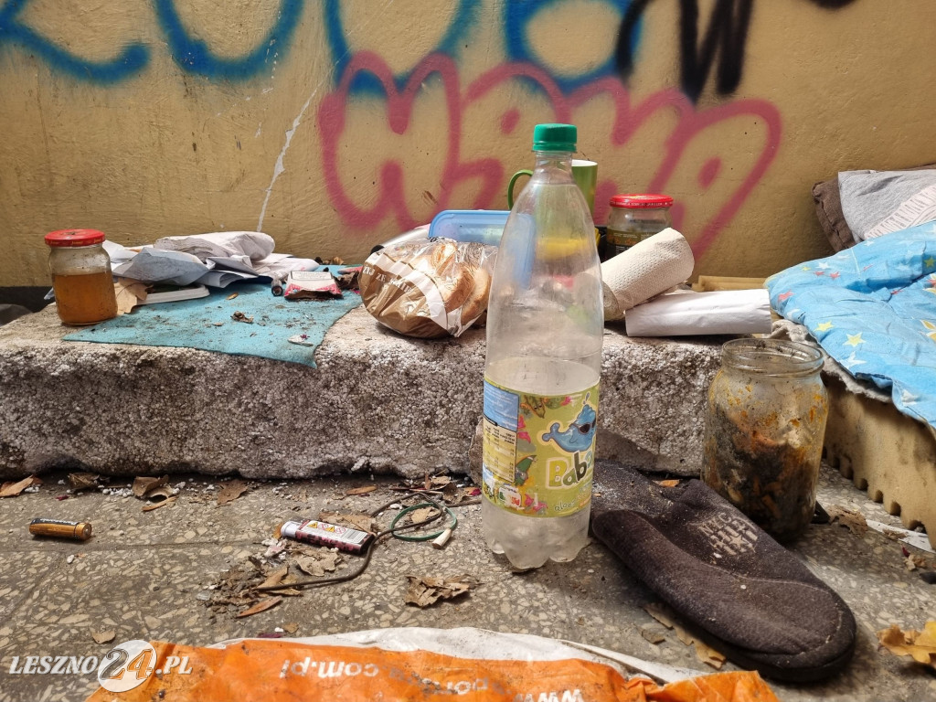 Straż Miejska w Lesznie patroluje pustostany