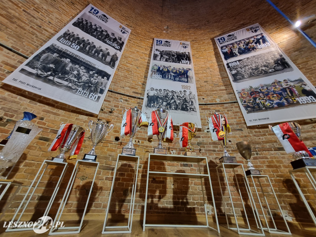 Wystawa żużlowa w Wieży Ciśnień w Lesznie