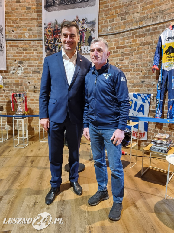 Wystawa żużlowa w Wieży Ciśnień w Lesznie