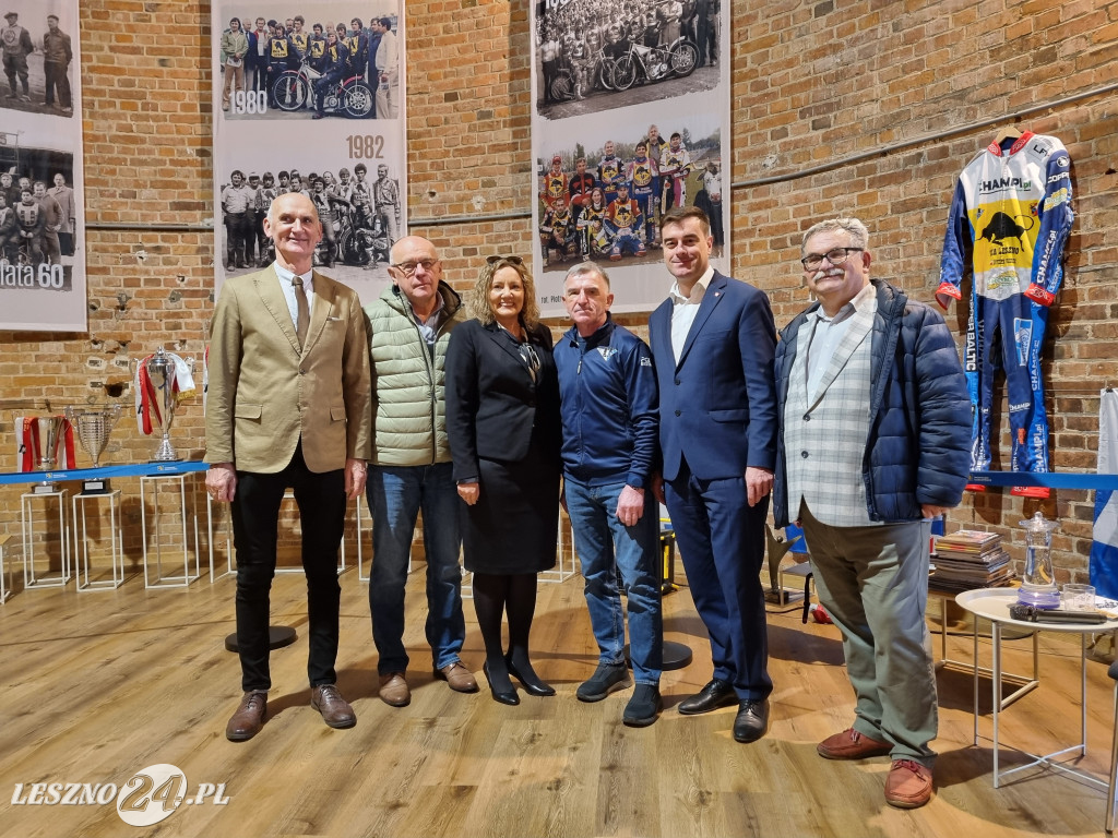 Wystawa żużlowa w Wieży Ciśnień w Lesznie