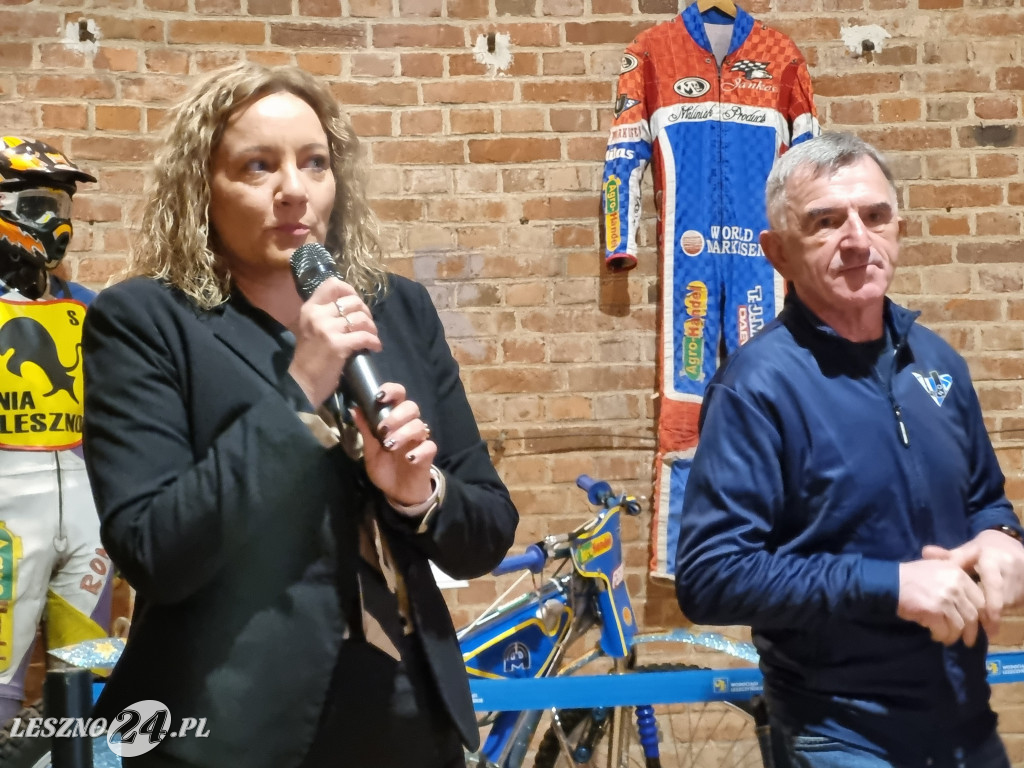 Wystawa żużlowa w Wieży Ciśnień w Lesznie