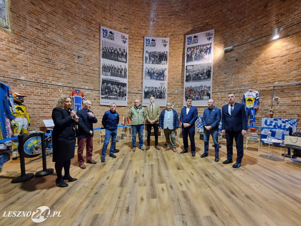 Wystawa żużlowa w Wieży Ciśnień w Lesznie