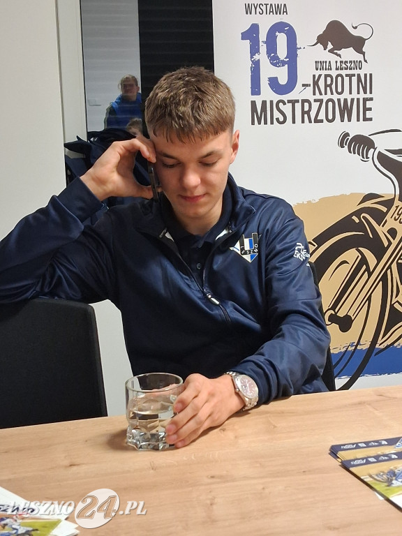 Wystawa żużlowa w Wieży Ciśnień w Lesznie