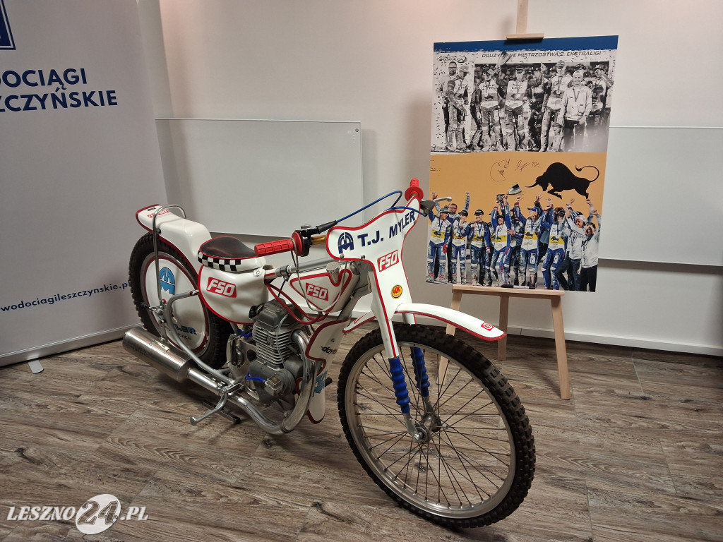 Wystawa żużlowa w Wieży Ciśnień w Lesznie