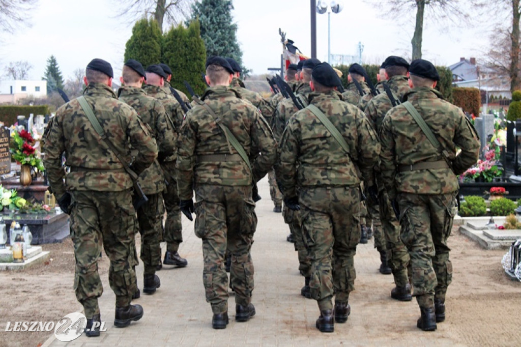 Pogrzeb żołnierza 80 lat po jego śmierci