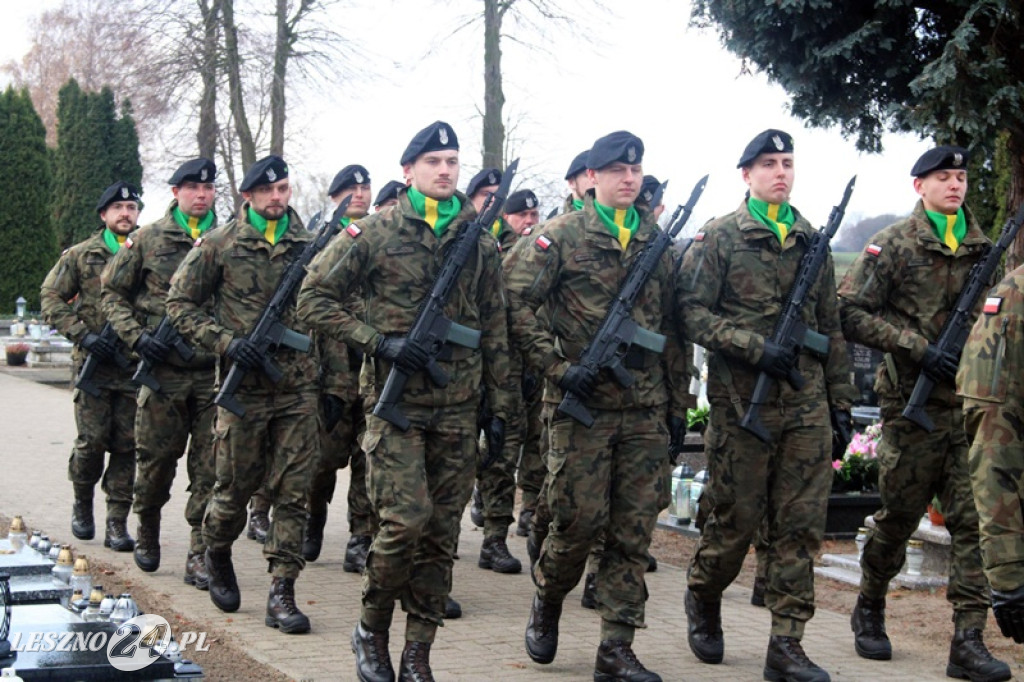 Pogrzeb żołnierza 80 lat po jego śmierci