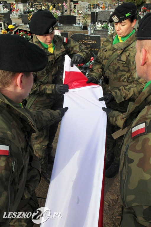 Pogrzeb żołnierza 80 lat po jego śmierci