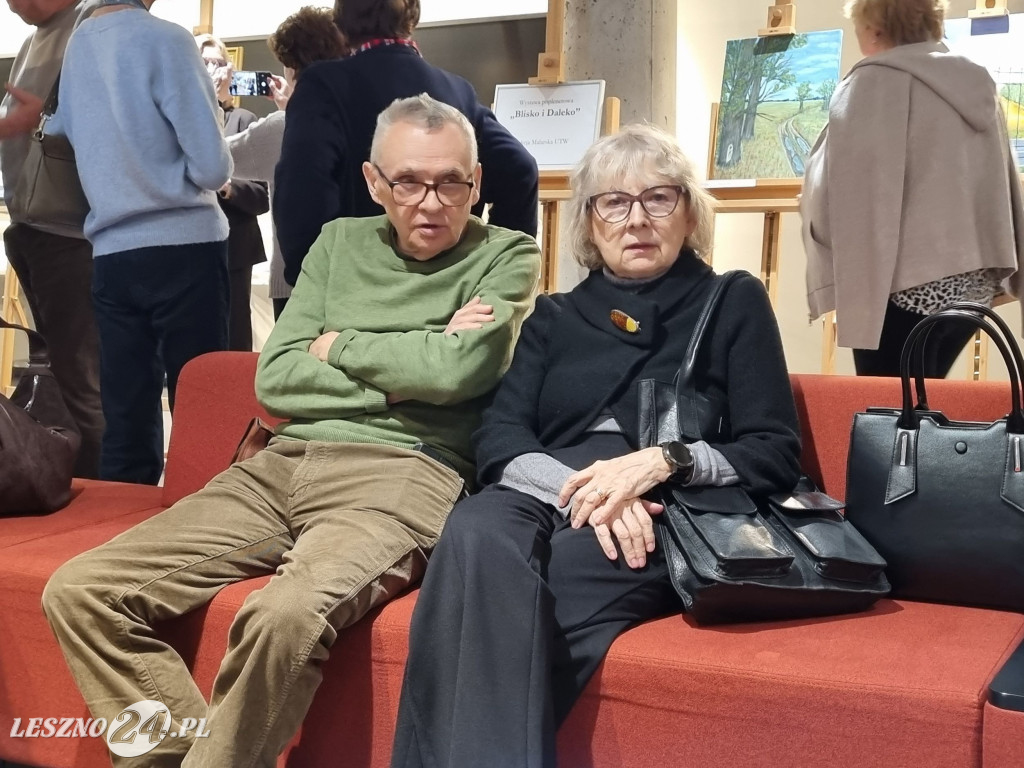 Wystawa UTW w Lesznie: Blisko i daleko