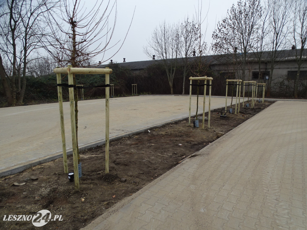 Nowy parking w centrum Leszna